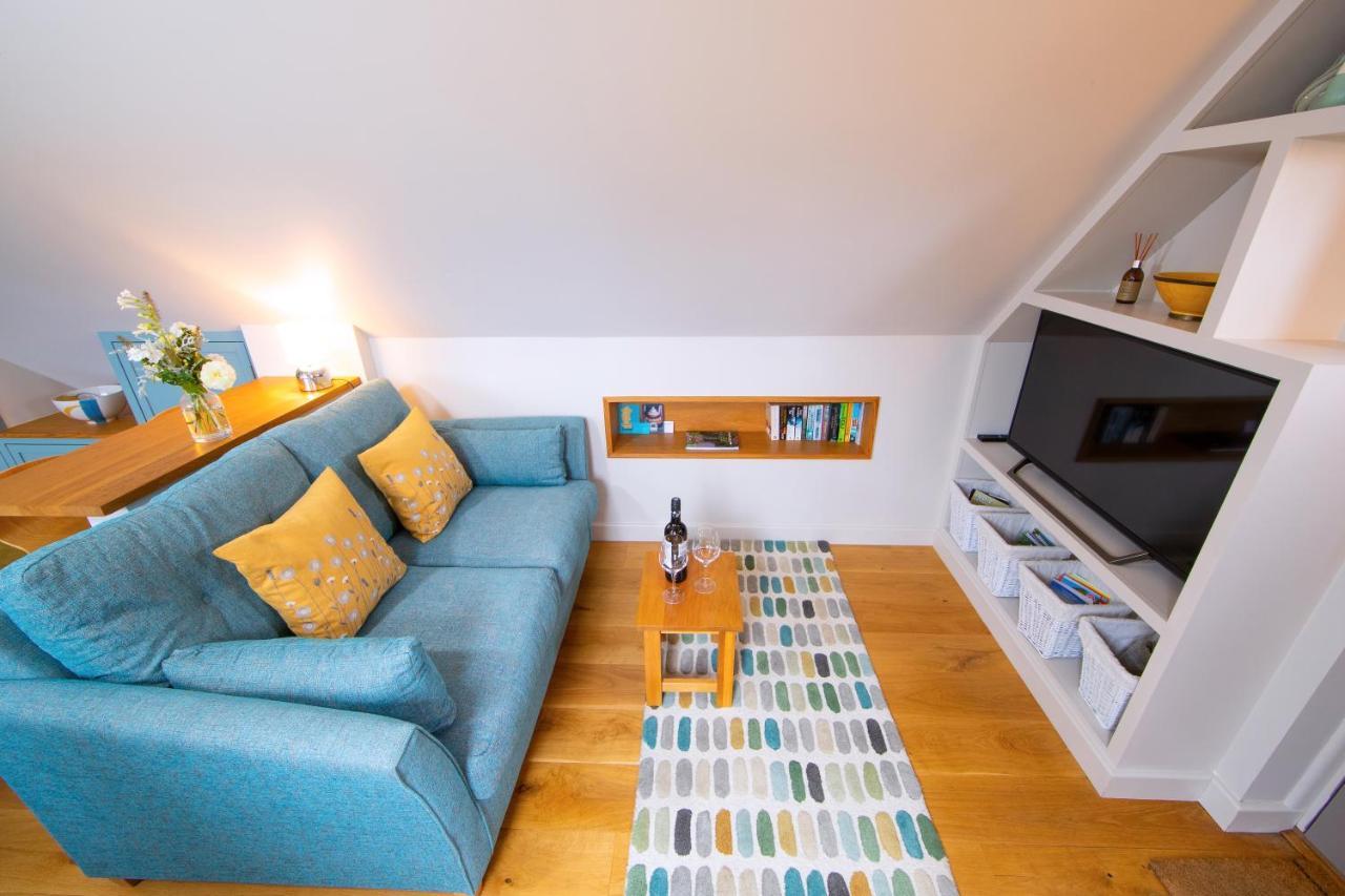 شقة The Loft At The Little Elms Motcombe المظهر الخارجي الصورة