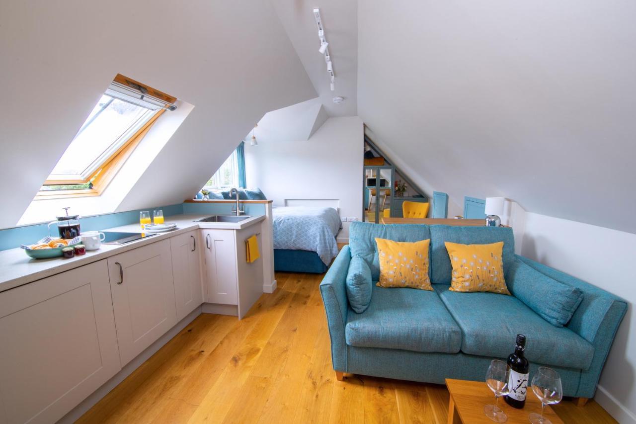 شقة The Loft At The Little Elms Motcombe المظهر الخارجي الصورة